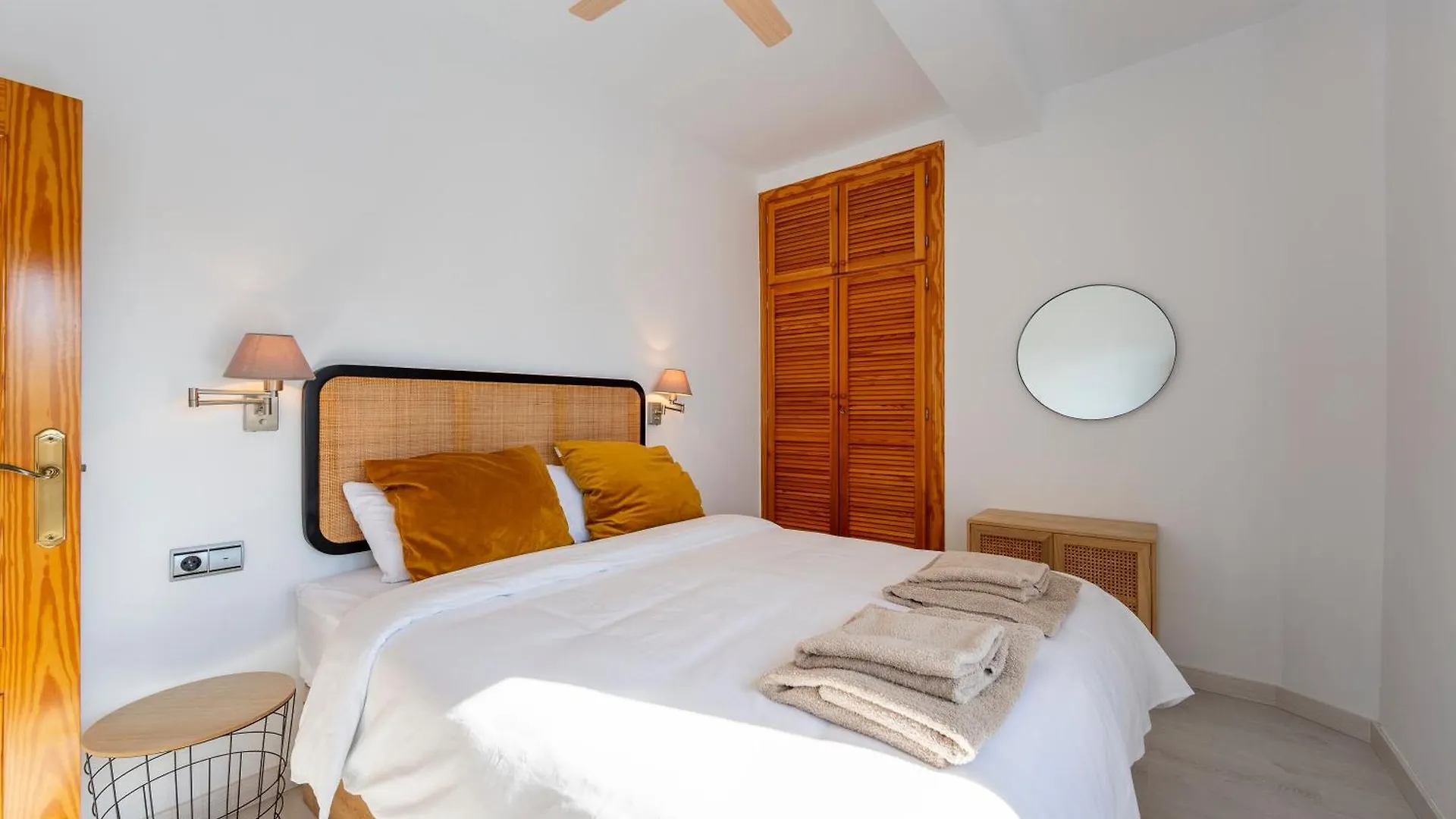 Lux&Cool Paseo Maritimo Apartment Almeria Spain