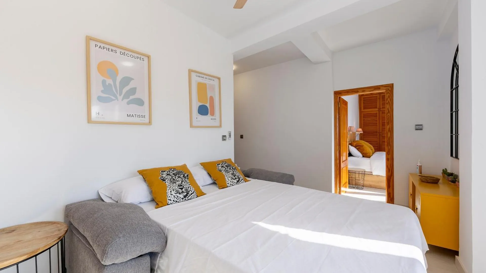 Lux&Cool Paseo Maritimo Apartment Almeria Spain