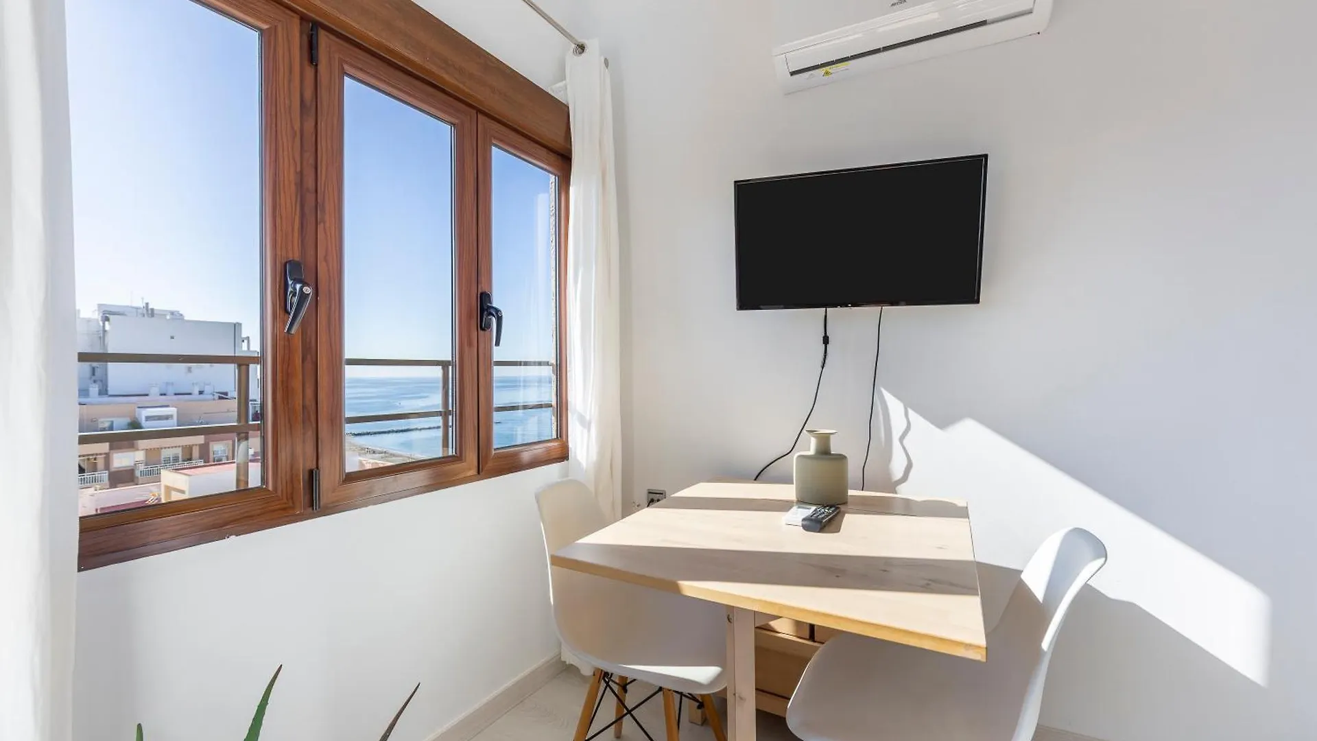شقة Lux&Cool Paseo Maritimo المرية