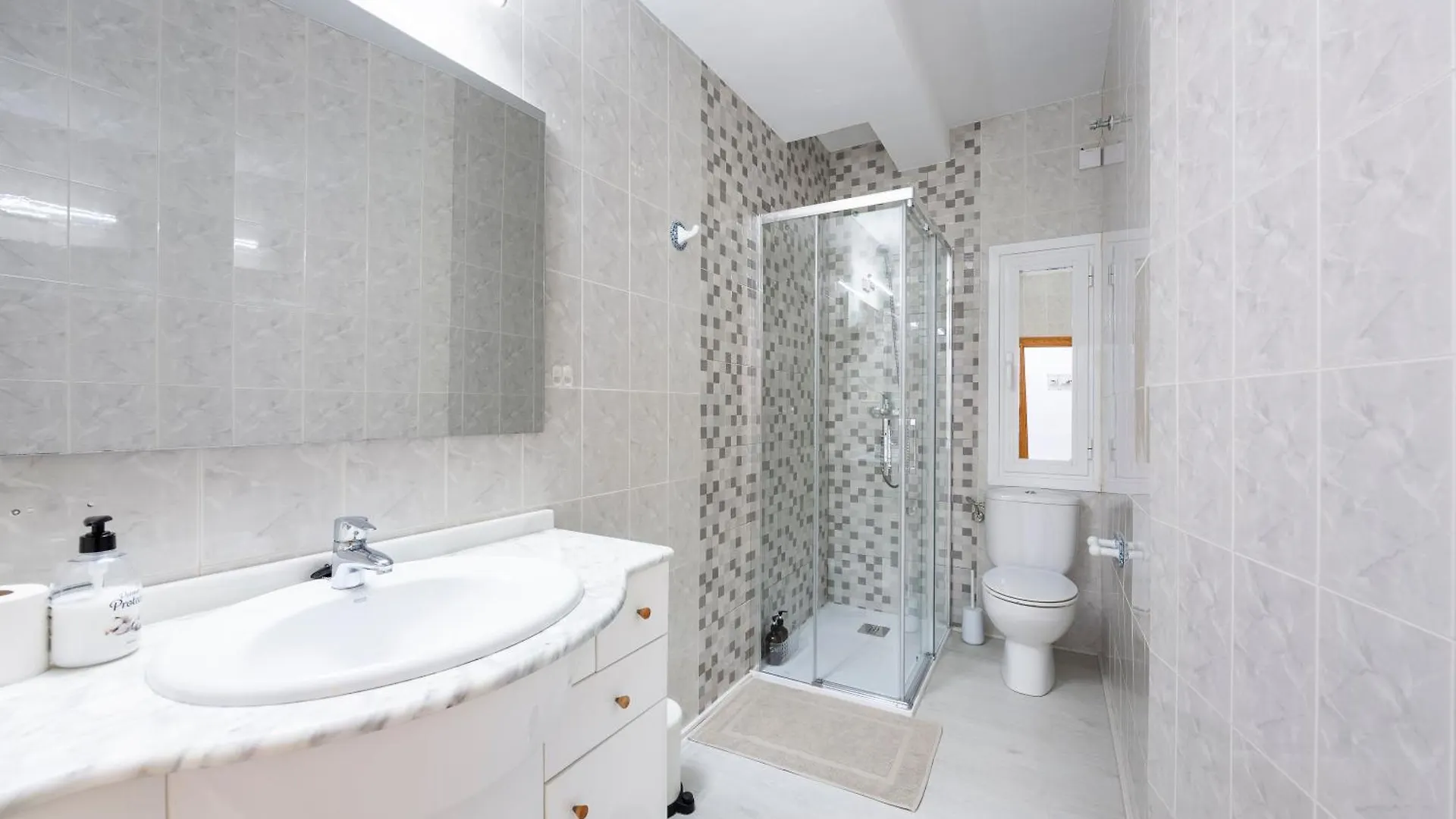 Lux&Cool Paseo Maritimo Apartment Almeria